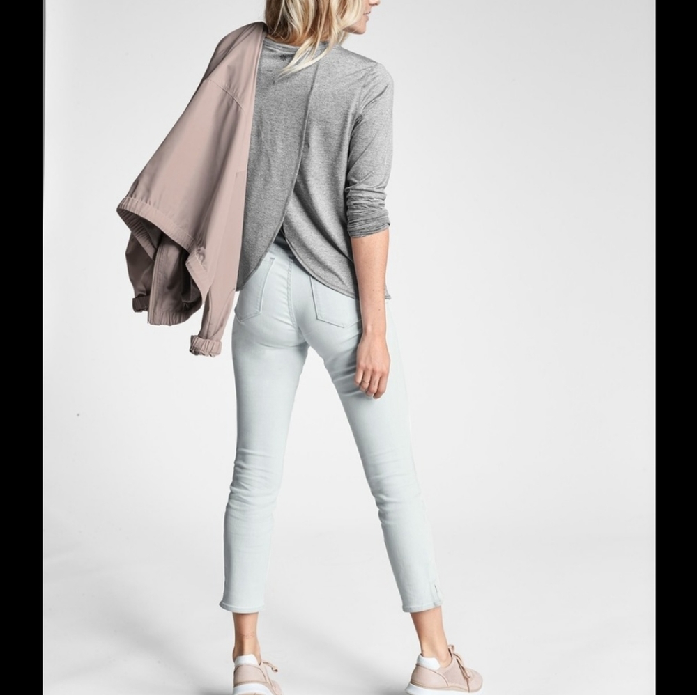 Athleta Sunlover Heathered UPF Tulip Back Top L